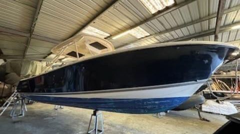 Vente de bateau d'occasion en Corse pursuit pursuit ss 310