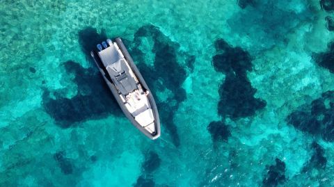 Vente de bateau d'occasion en Corse sea water phantom 500